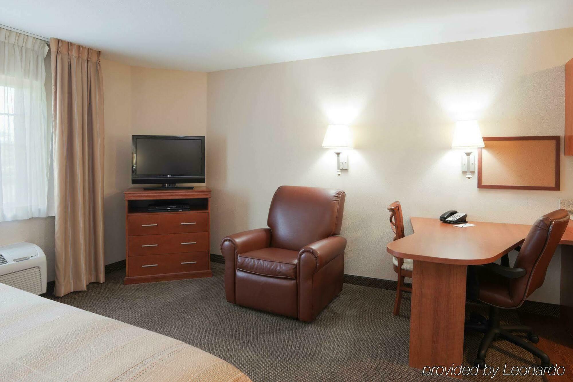 Candlewood Suites Lafayette - River Ranch By Ihg Phòng bức ảnh